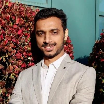 Shoaib Ramani, Co-founder · Finance & Growth